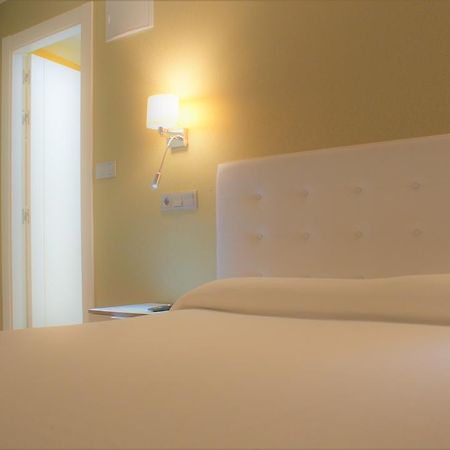 Hotel Rosal 오비에도 외부 사진